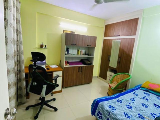 Rental | 2 BHK 955 Sq.Ft. Apartment in Prateek Wisteria
