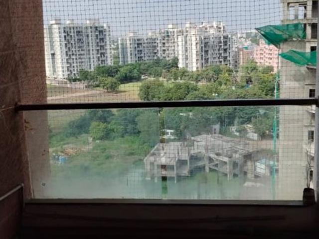 Rental | 2 BHK + 955 Sq.Ft. Apartment in Ravinanda Skylights