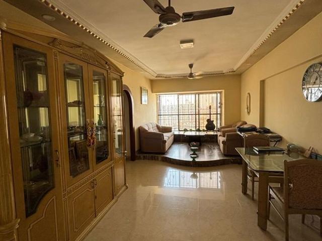 Rental | 2 BHK 950 Sq.Ft. Apartment in Andheri West
