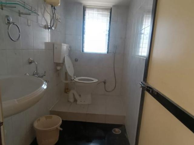 Rental | 2 BHK 950 Sq.Ft. Apartment in Atul Blue Horizon II
