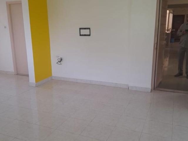Rental | 2 BHK 950 Sq.Ft. Apartment in Bhusari Colony