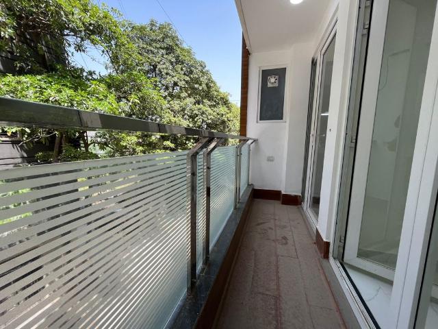 Rental | 2 BHK + 950 Sq.Ft. Apartment in Chattarpur
