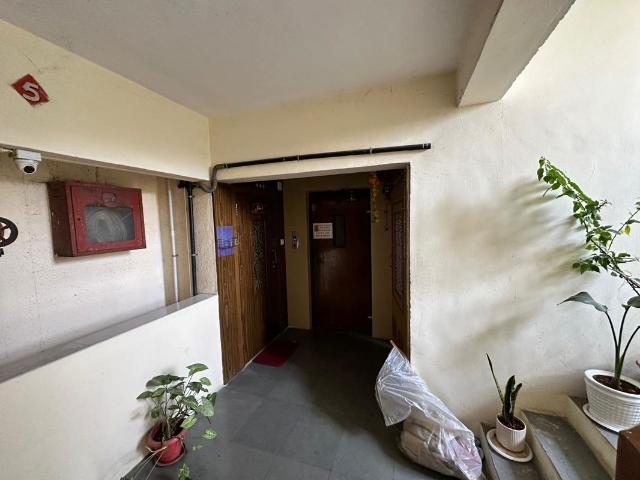 Rental | 2 BHK 950 Sq.Ft. Apartment in Devi Lotus