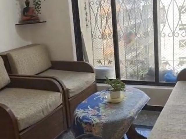 Rental | 2 BHK 950 Sq.Ft. Apartment in Dheeraj Darshan