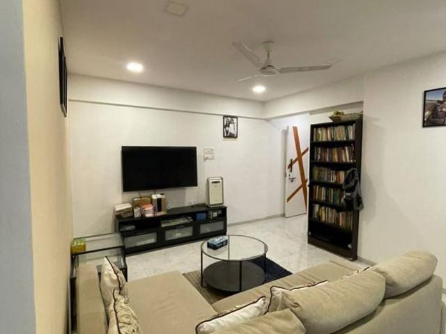Rental | 2 BHK + 950 Sq.Ft. Apartment in Elegant Apartment Khar