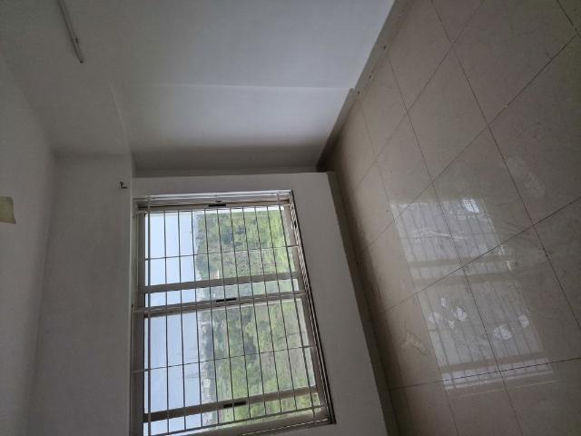 Rental | 2 BHK 950 Sq.Ft. Apartment in Hadapsar