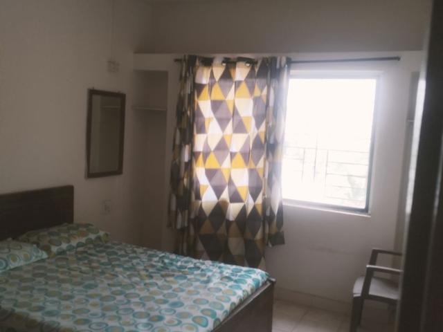 Rental | 2 BHK 950 Sq.Ft. Apartment in Naren Hills