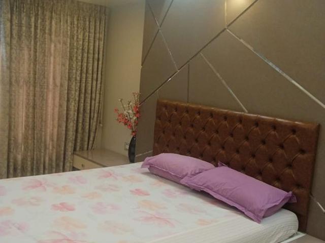 Rental | 2 BHK 950 Sq.Ft. Apartment in Omkar Alta Monte