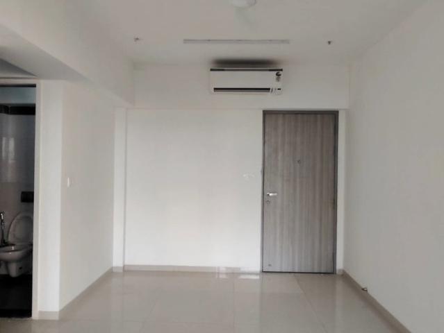 Rental | 2 BHK 950 Sq.Ft. Apartment in Rustomjee Bella Phase 1