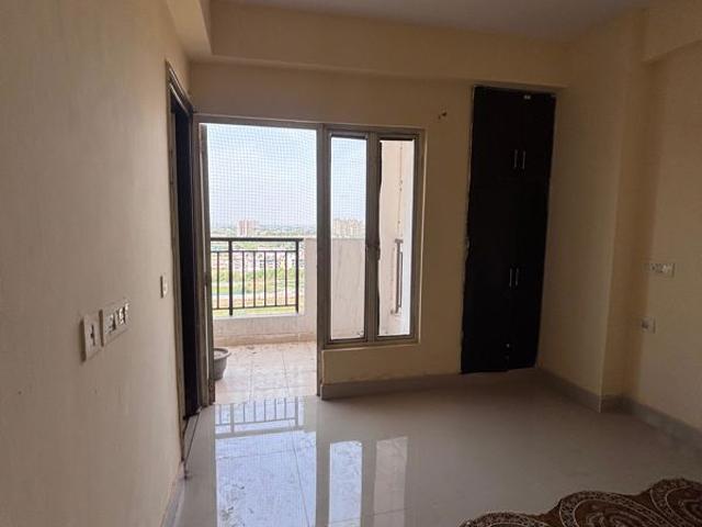 Rental | 2 BHK 950 Sq.Ft. Apartment in SCC Sapphire
