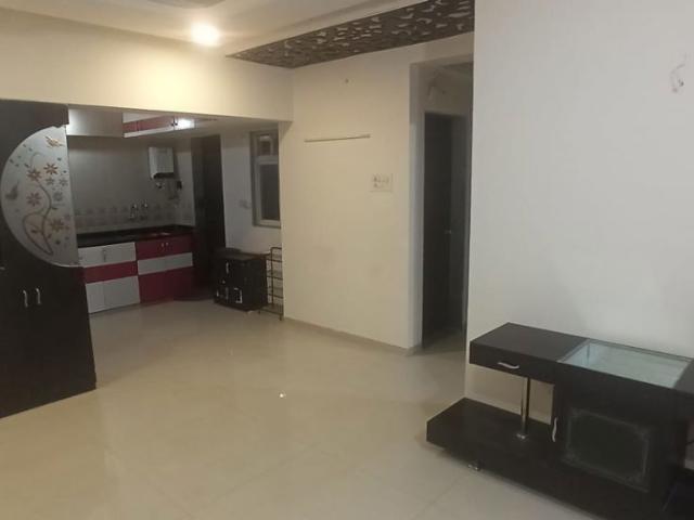 Rental | 2 BHK 960 Sq.Ft. Apartment in Prasun Savoy
