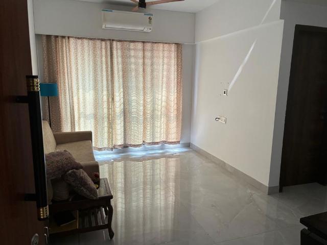 Rental | 2 BHK 975 Sq.Ft. Apartment in 5th Avenue Prasanna Aura