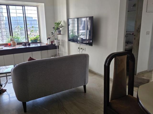 Rental | 2 BHK 975 Sq.Ft. Apartment in Sindhi Society
