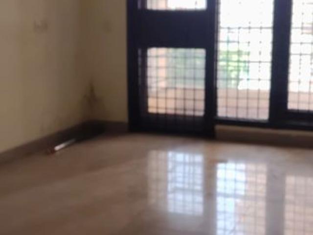 Rental | 2 BHK 978 Sq.Ft. Apartment in RPS Savana