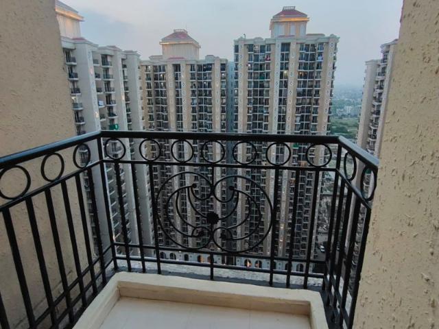 Rental | 2 BHK 970 Sq.Ft. Apartment in Prateek Grand City