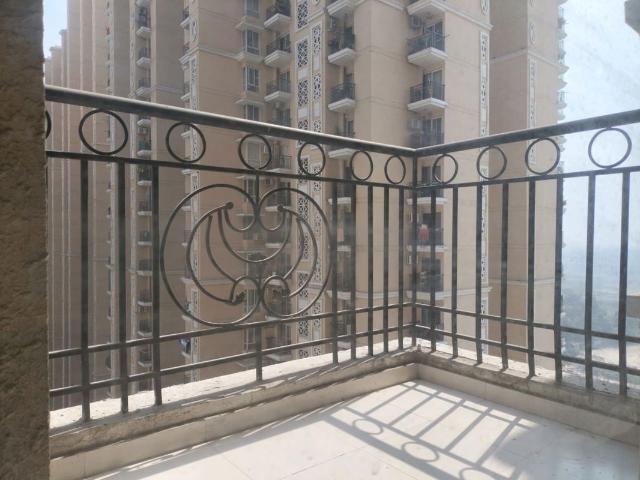Rental | 2 BHK 970 Sq.Ft. Apartment in Prateek Grand City