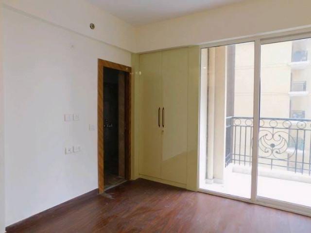 Rental | 2 BHK 970 Sq.Ft. Apartment in Prateek Grand City