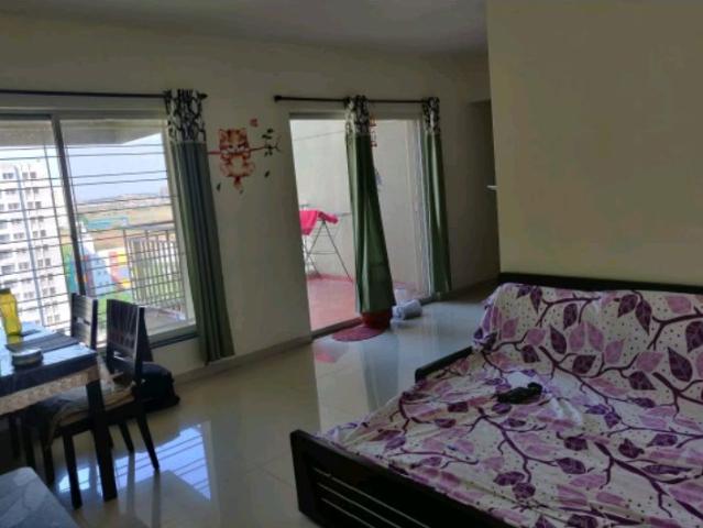 Rental | 2 BHK + 970 Sq.Ft. Apartment in Shreeyash Shree Woods
