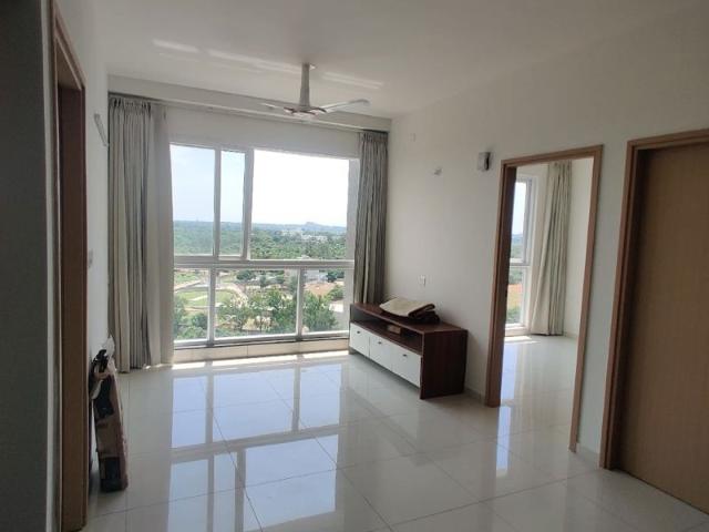 Rental | 2 BHK 984 Sq.Ft. Apartment in Godrej Royale Woods