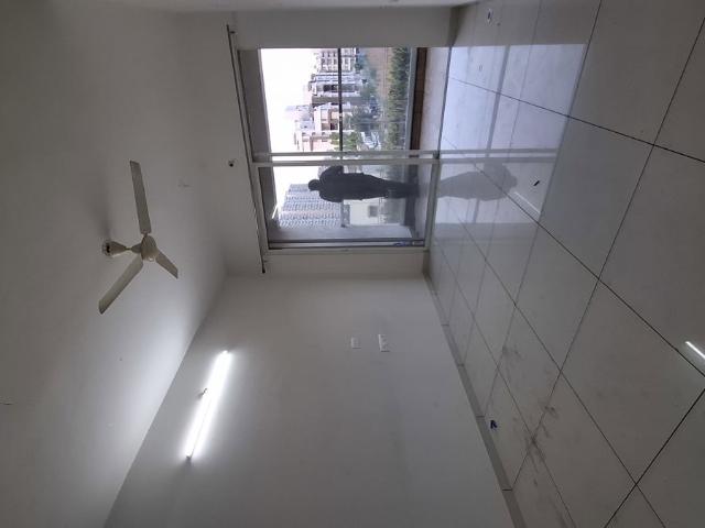 Rental | 2 BHK 985 Sq.Ft. Apartment in VJ YashOne Infinitee