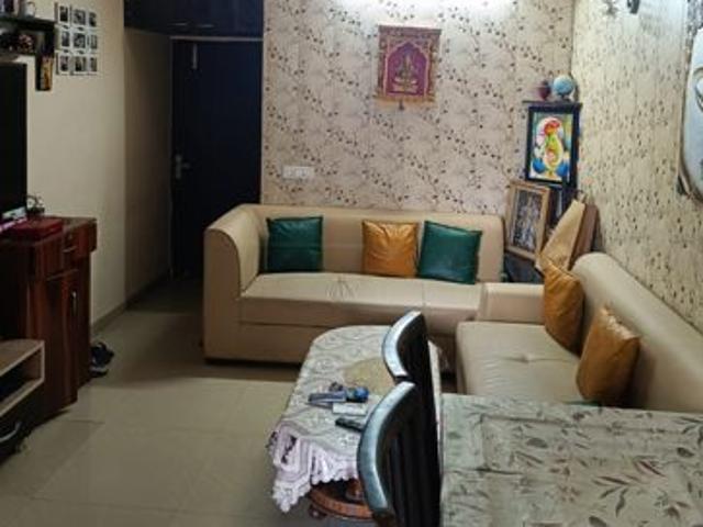 Rental | 2 BHK 985 Sq.Ft. Apartment in Antriksh Golf View II