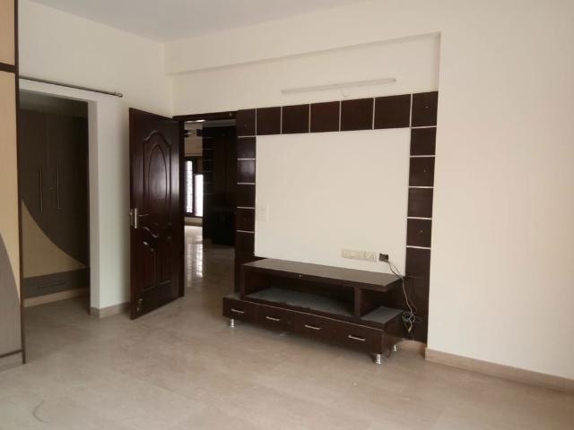 Rental | 2 BHK + 985 Sq.Ft. Independent House in Sector 14