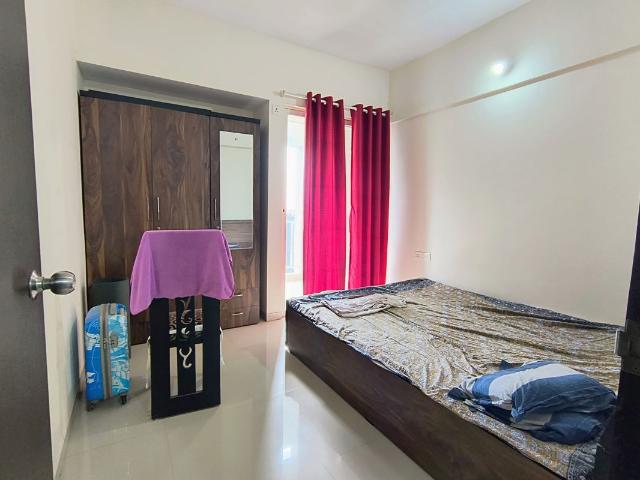 Rental | 2 BHK 988 Sq.Ft. Apartment in Mantra Insignia
