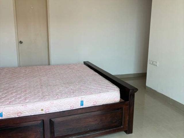 Rental | 2 BHK 989 Sq.Ft. Apartment in Karia Konark Orchid