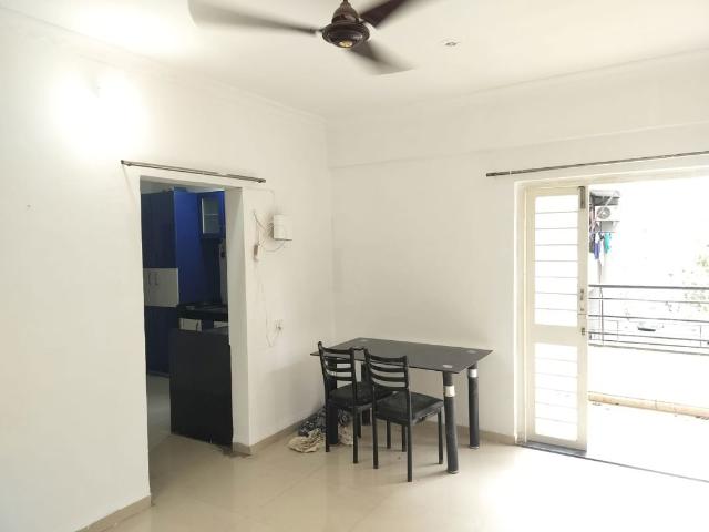 Rental | 2 BHK + 980 Sq.Ft. Apartment in Shubh Mangalam Apartments
