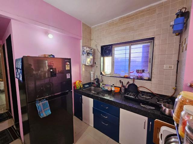 Rental | 2 BHK 998 Sq.Ft. Apartment in Solitaire Paradise