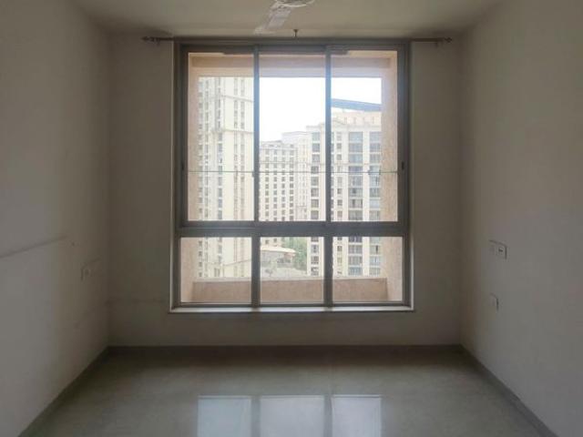 Rental | 2 BHK 999 Sq.Ft. Apartment in Hiranandani Estate Villa Royale