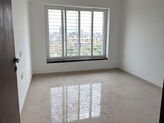 Rental | 2 BHK 990 Sq.Ft. Apartment in VTP Solitaire