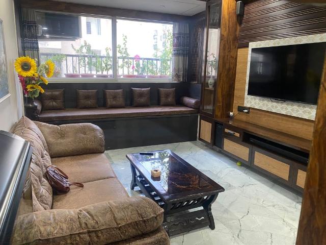 Rental | 2 BHK 990 Sq.Ft. Apartment in Ajnara Grace