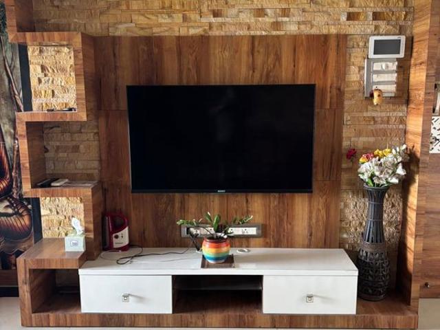 Rental | 2 BHK + 990 Sq.Ft. Apartment in Sai Chaturbhuj Apartment