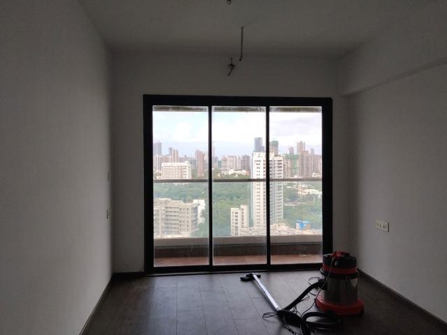 Rental | 2 BHK + Basement 1050 Sq.Ft. Apartment in Neumec Shreeji Towers