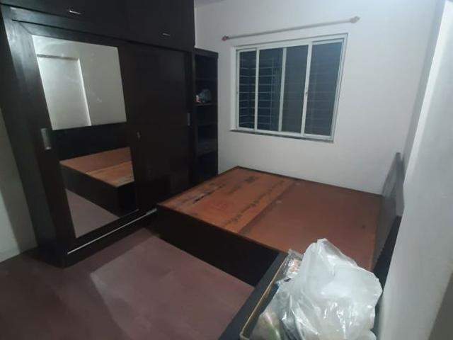 Rental | 2 BHK + Basement 1000 Sq.Ft. Apartment in Shruti Apartments