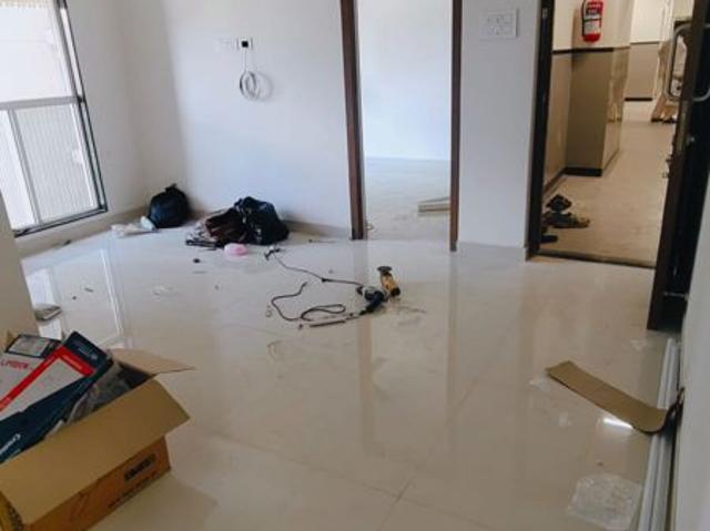 Rental | 2 BHK + Basement 1158 Sq.Ft. Apartment in Shree Tahoora Complex