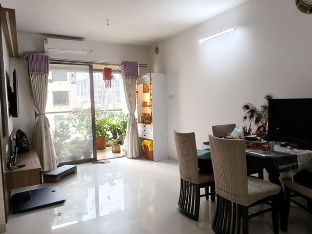 Rental | 2 BHK + Basement 1100 Sq.Ft. Apartment in Majestique Signature Towers