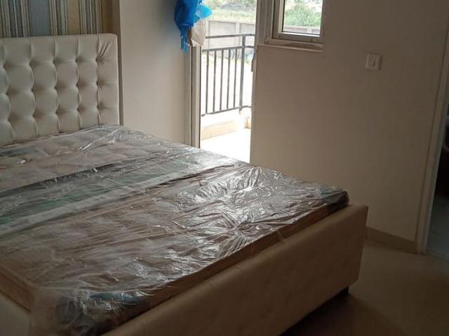 Rental | 2 BHK + Basement 1250 Sq.Ft. Apartment in Signature Global City 81