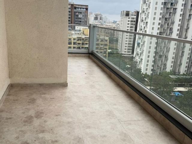 Rental | 2 BHK + Basement 1250 Sq.Ft. Apartment in VTP Solitaire