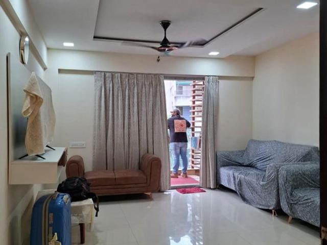 Rental | 2 BHK + Basement 1200 Sq.Ft. Apartment in Greenovation Manas Green