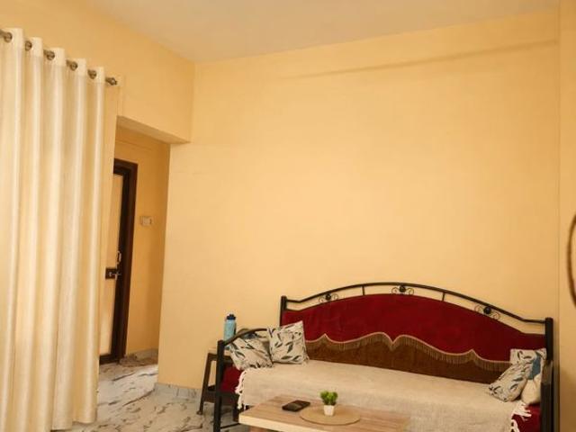Rental | 2 BHK + Basement 1200 Sq.Ft. Apartment in Niranjan Complex