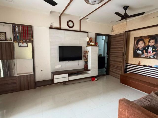 Rental | 2 BHK + Basement 1200 Sq.Ft. Apartment in Shubhashree Woods Row Houses