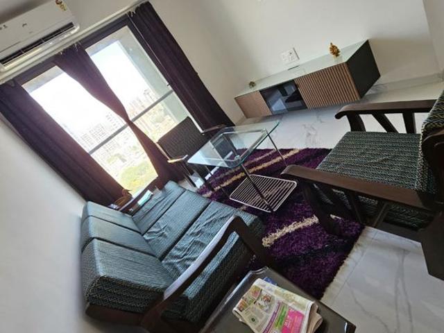 Rental | 2 BHK + Basement 650 Sq.Ft. Apartment in DLH Orchid