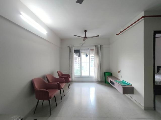 Rental | 2 BHK + Basement 670 Sq.Ft. Apartment in Vijay Orovia