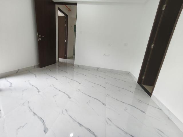Rental | 2 BHK + Basement 670 Sq.Ft. Apartment in Raymond Ten X Habitat