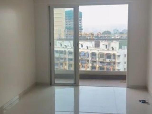 Rental | 2 BHK + Basement 750 Sq.Ft. Apartment in Kalpataru Vivant
