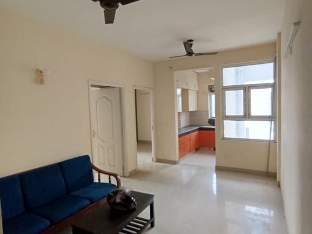 Rental | 2 BHK + Basement 800 Sq.Ft. Apartment in Shree Vardhman Flora