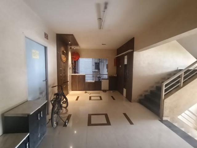 Rental | 2 BHK + Basement 850 Sq.Ft. Apartment in Ganesh Graceland