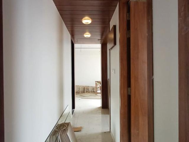 Rental | 2 BHK + Extra Room 550 Sq.Ft. Apartment in Sheth Zuri